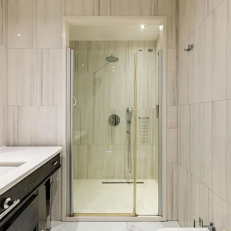Bright In Sisli With Central Location Isztambul